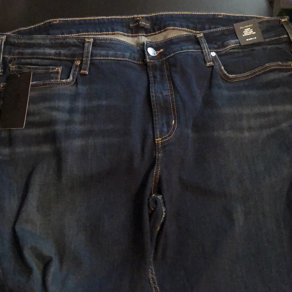 Plus size silver jeans - Picture 5 of 7